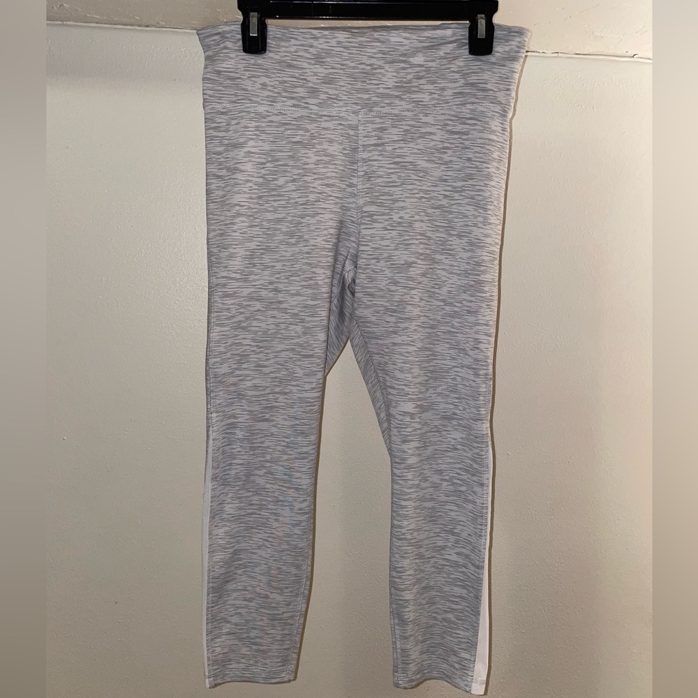 DIP Women’s Athletic Yoga pants Workout Leggings